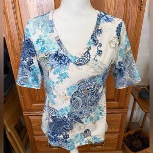 Chico's Blue & Aqua Paisley Floral V-Neck Perfect Tee